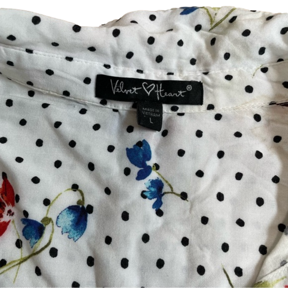 Velvet Heart Floral and Polka Dot White Button Up Long Shirt Size Large - Picture 3 of 7